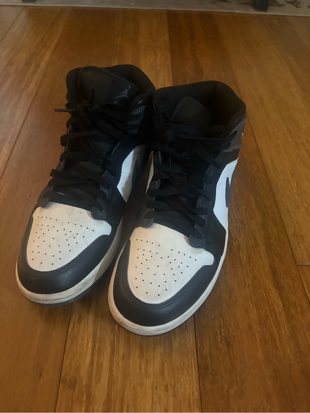 Nike J1 Men's Black and White High-Top Sneakers